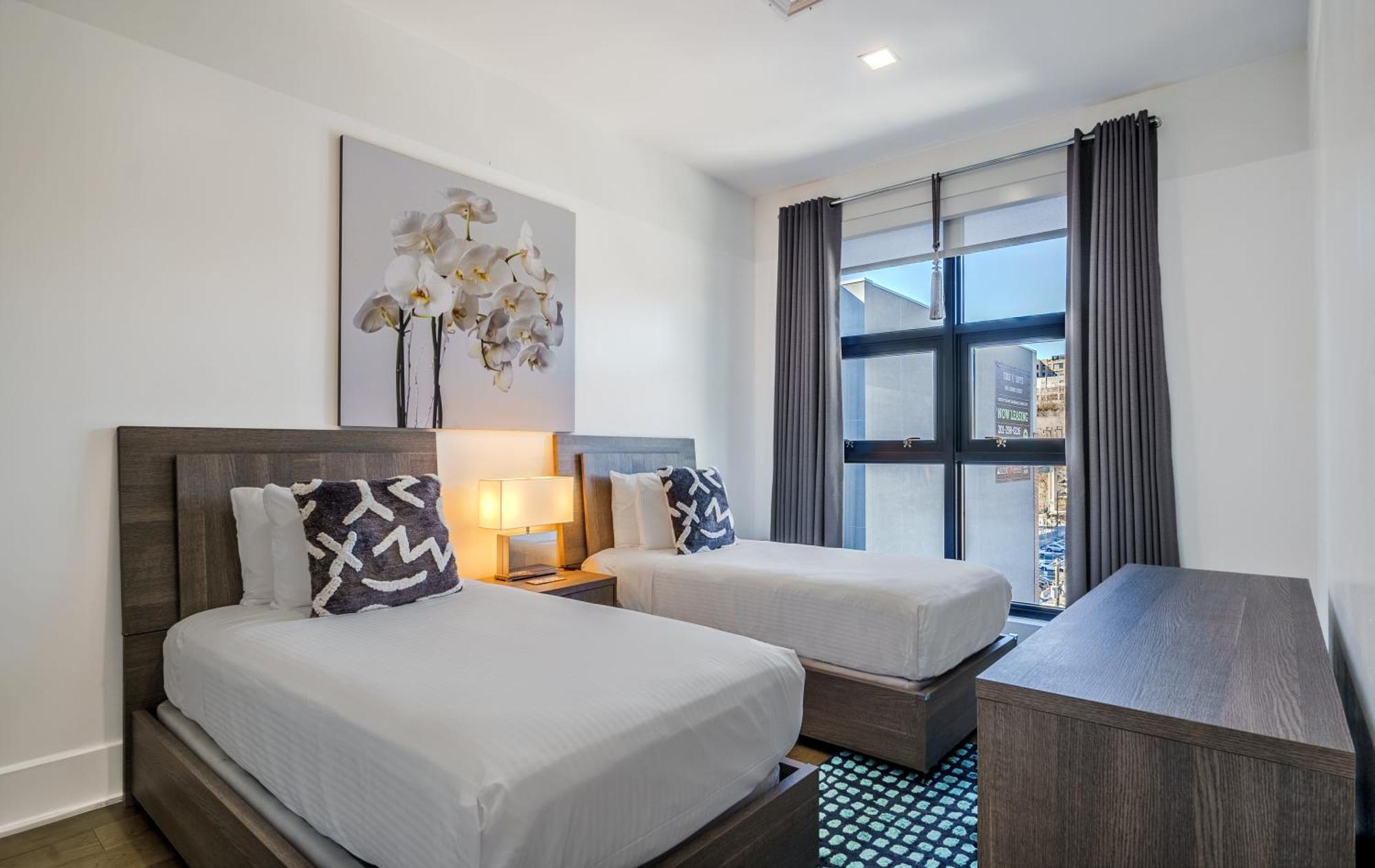 Dharma Home Suites 霍博肯 外观 照片